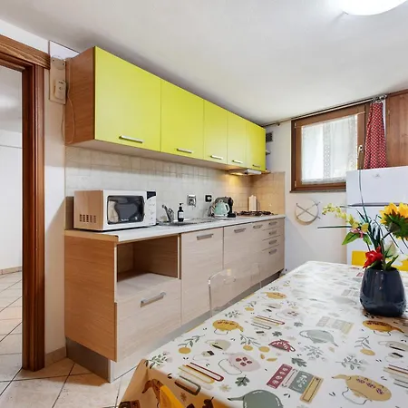 Bilocale In Casa Storica *