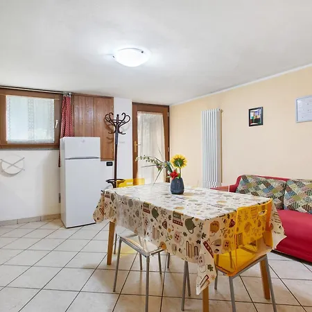 Bilocale In Casa Storica Daire *
