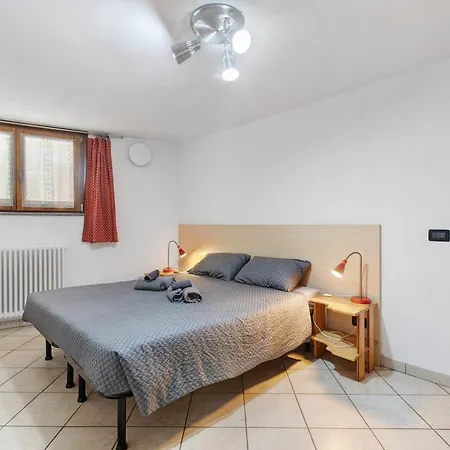 Bilocale In Casa Storica Daire