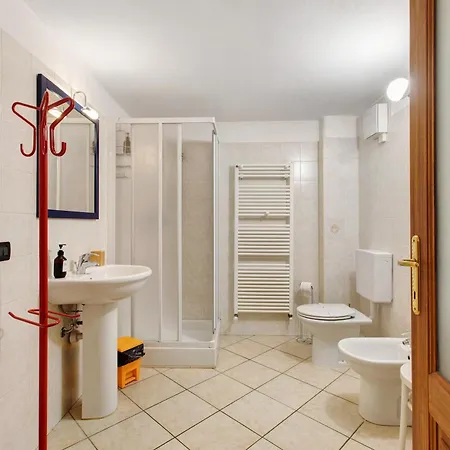 Bilocale In Casa Storica Daire