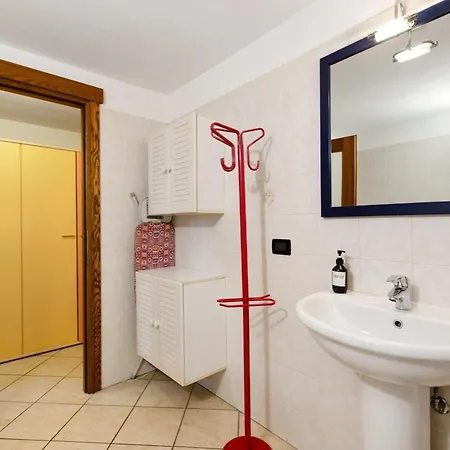Bilocale In Casa Storica Daire *